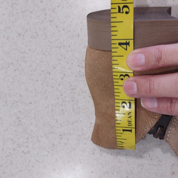 Coolway Tan Nelia Perforated Leather Side Zip Peep Toe Shoes Size 41/US 10 EUC - Picture 14 of 14